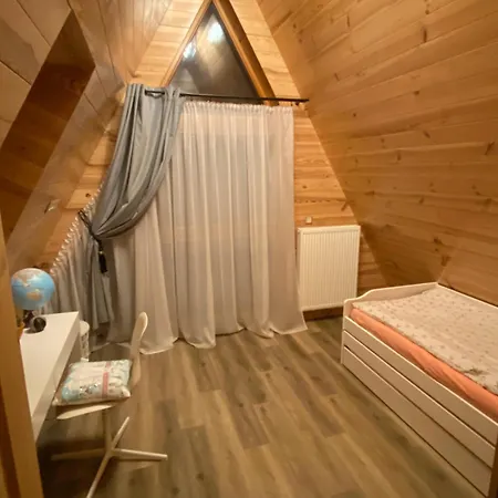 Vaness * Velka Lesna